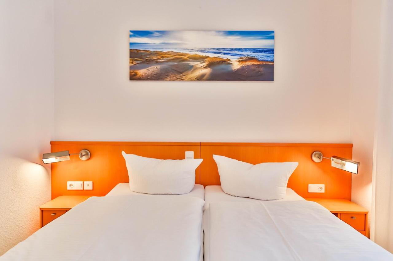 Apartment Ostseerose Ein Strandkorb Ist Im Sommer Inclusive Zempin Exterior foto